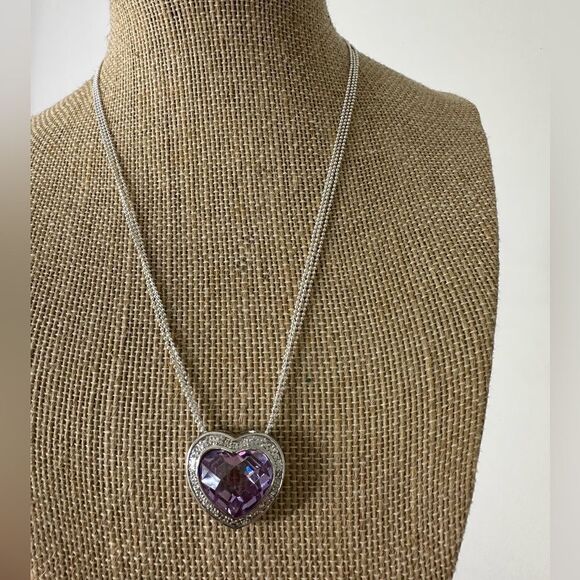 Vintage Jewelry - Vintage Italian 925 Sterling Purple Heart CZ Necklace